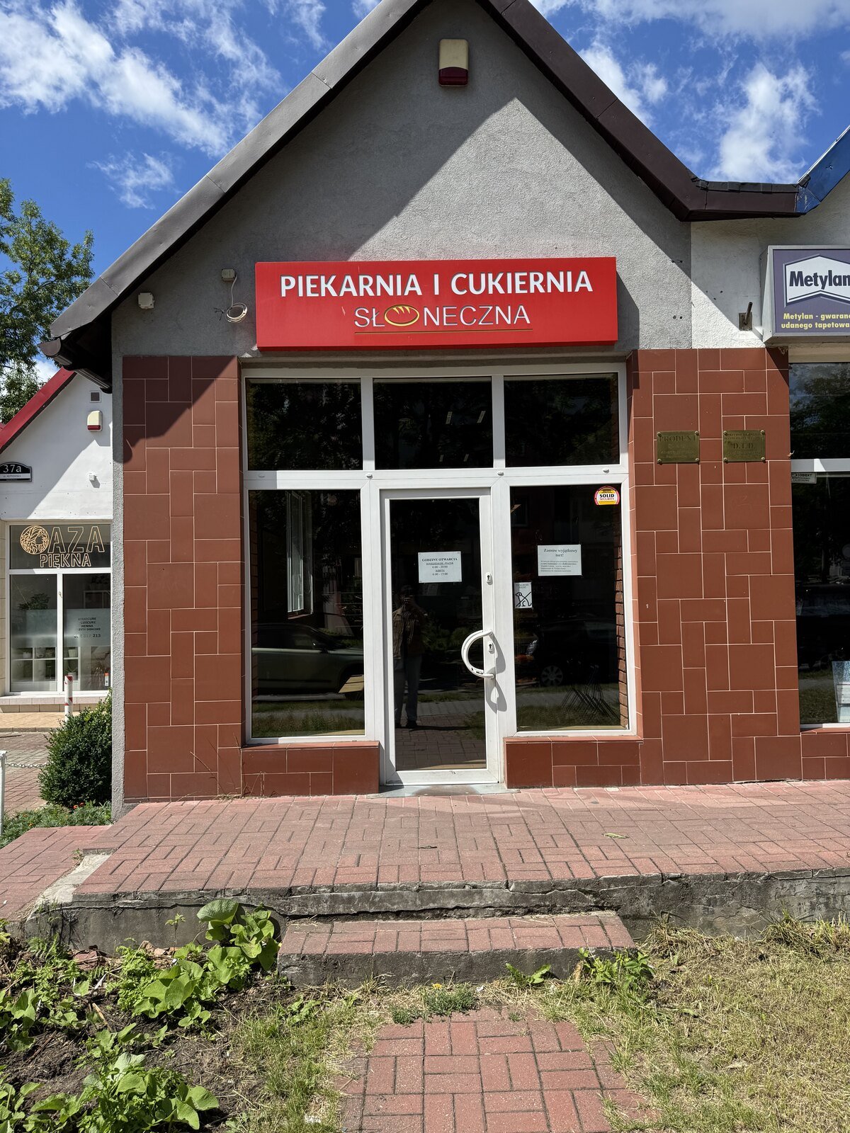 Front piekarni i cukierni Słoneczna przy Reptowskiej 39 w Bytomiu